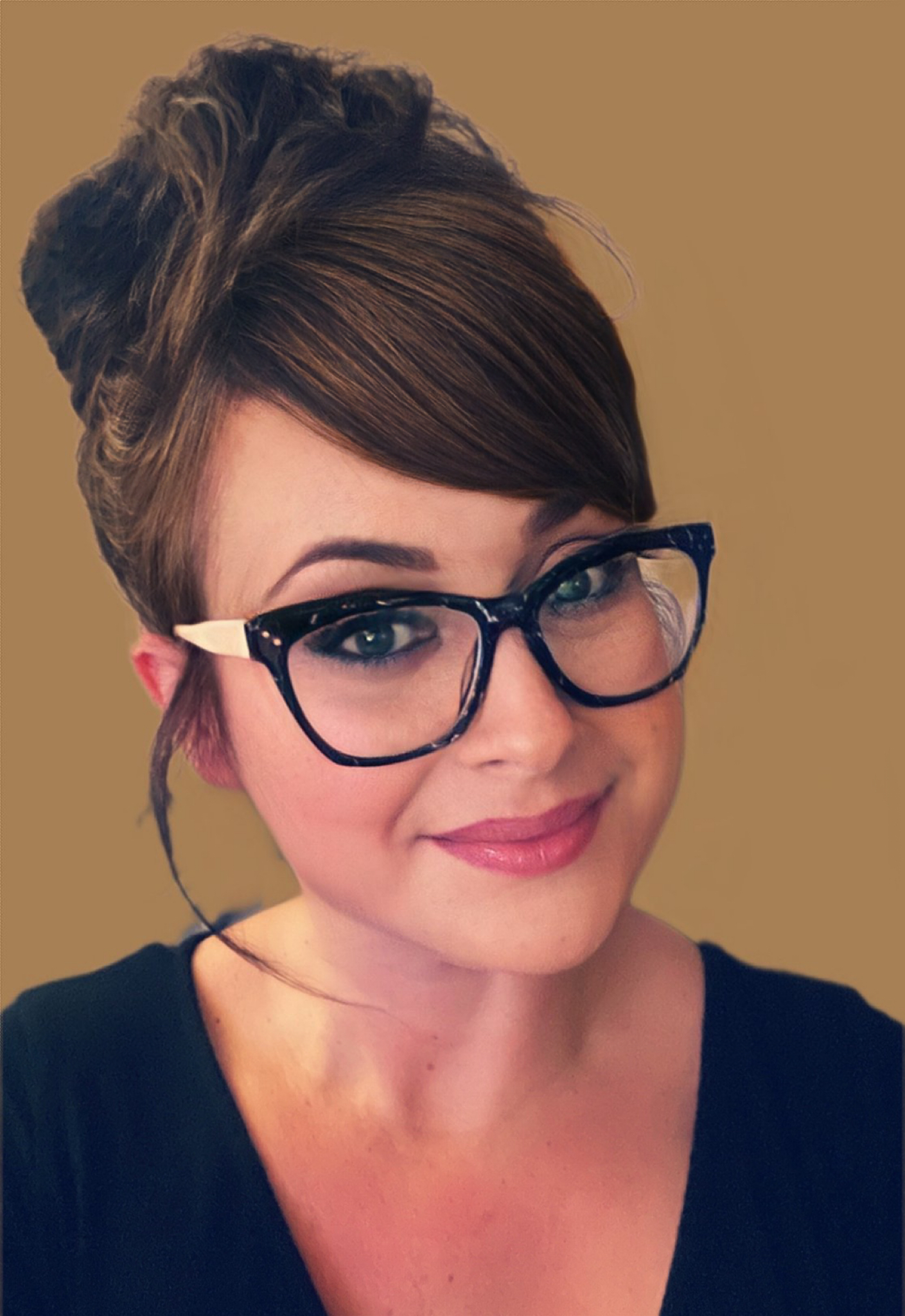Ansley Hart : Multi Media Account Executive